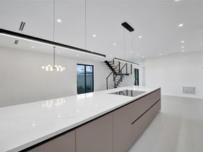 1527 NE 15th Ave, Fort Lauderdale FL 33304