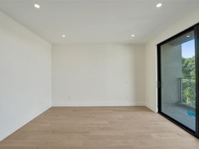 1527 NE 15th Ave, Fort Lauderdale FL 33304