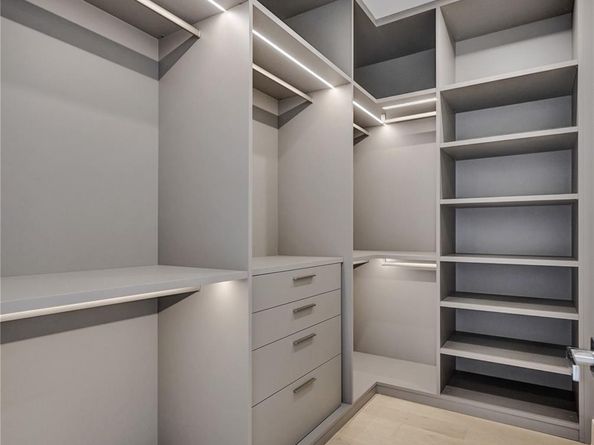 1527 NE 15th Ave, Fort Lauderdale FL 33304