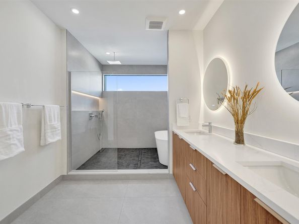 1527 NE 15th Ave, Fort Lauderdale FL 33304