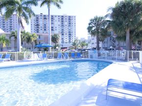 470 Paradise Isle Blvd 204, Hallandale Beach FL 33009