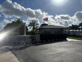 300 SW Golfview Terrace 152, Boynton Beach FL 33426