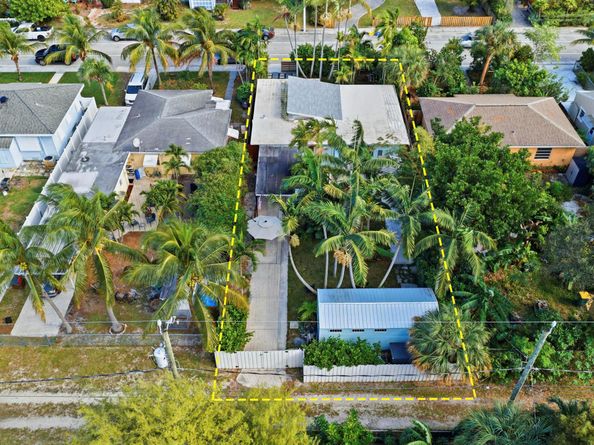 1119 N M Street, Lake Worth Beach FL 33460