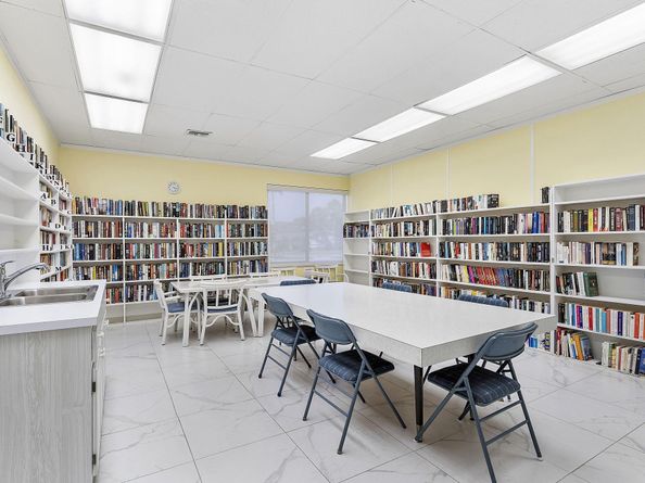 2523 Dudley Drive W H, West Palm Beach FL 33415