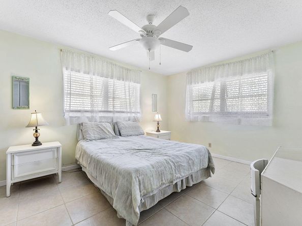 2523 Dudley Drive W H, West Palm Beach FL 33415