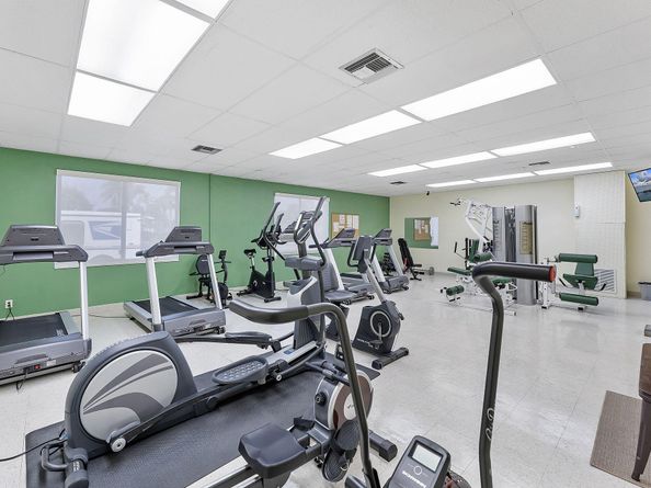 2523 Dudley Drive W H, West Palm Beach FL 33415