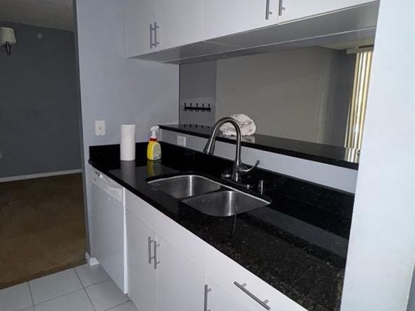 4852 N State Road 7 204, Pompano Beach FL 33073