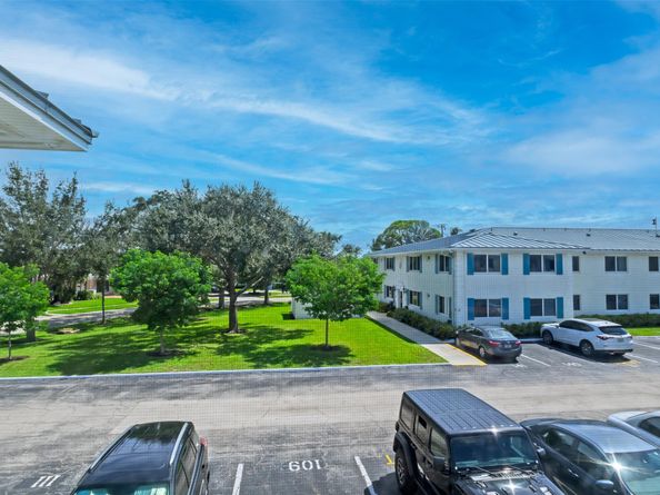 6263 NE 19th Ave 1030, Fort Lauderdale FL 33308