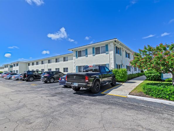 6263 NE 19th Ave 1030, Fort Lauderdale FL 33308