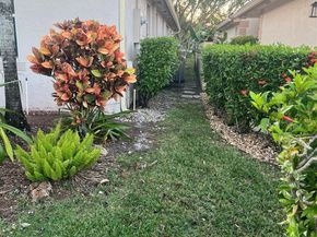 139 NW 72nd Ave, Plantation FL 33317