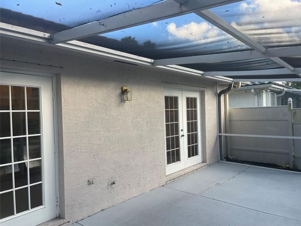 139 NW 72nd Ave, Plantation FL 33317