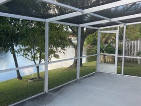 139 NW 72nd Ave, Plantation FL 33317