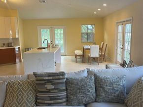 139 NW 72nd Ave, Plantation FL 33317