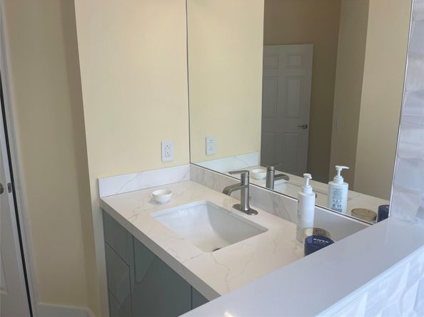 139 NW 72nd Ave, Plantation FL 33317