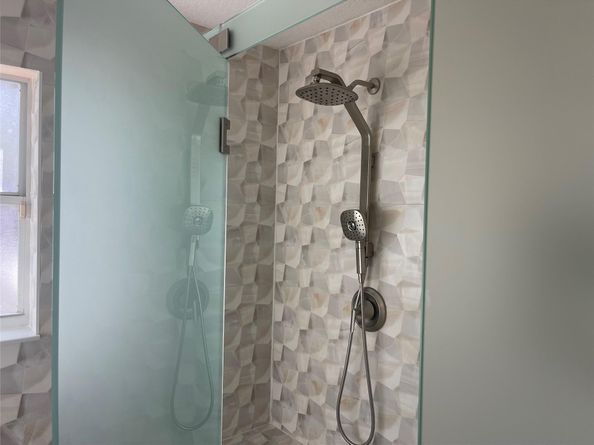 139 NW 72nd Ave, Plantation FL 33317