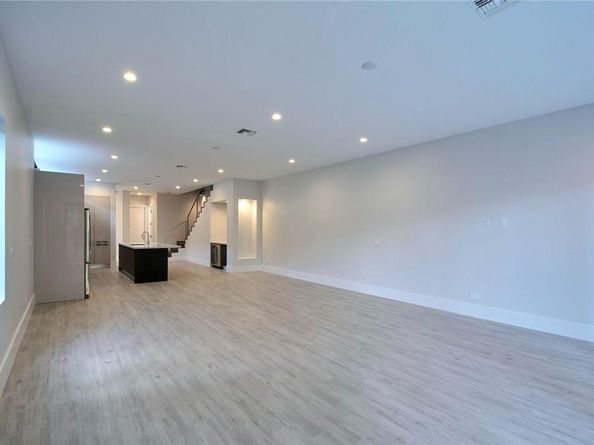 317 NE 15th Ave 317, Fort Lauderdale FL 33304