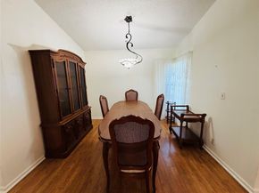 7013 NW 107th Ave, Tamarac FL 33321