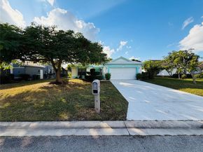 7013 NW 107th Ave, Tamarac FL 33321