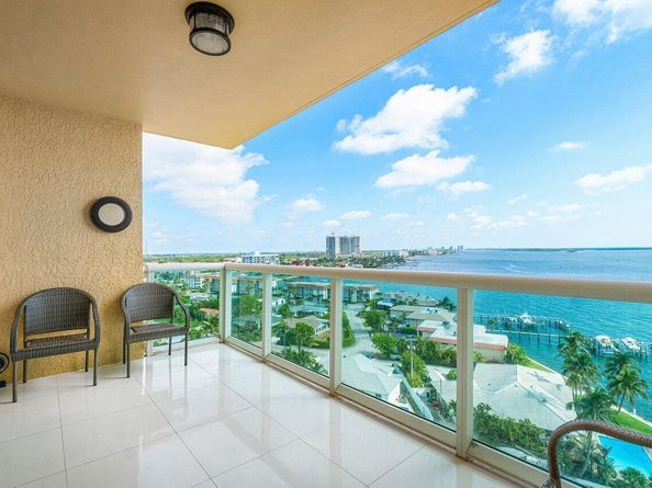 2650 Lake Shore Drive 1103, Riviera Beach FL 33404