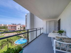 336 Golfview Road 518, North Palm Beach FL 33408