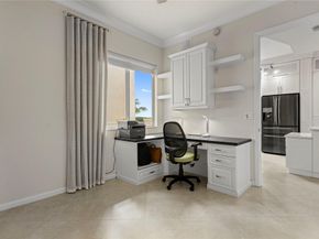 3500 Oaks Clubhouse Dr 505, Pompano Beach FL 33069