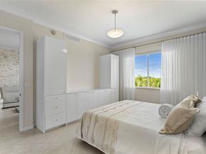 3500 Oaks Clubhouse Dr 505, Pompano Beach FL 33069