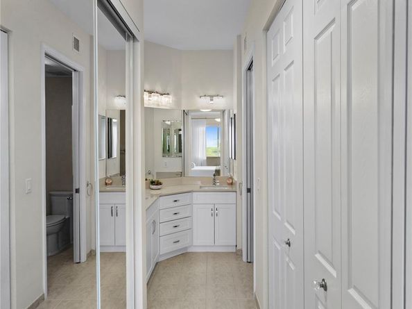 3500 Oaks Clubhouse Dr 505, Pompano Beach FL 33069