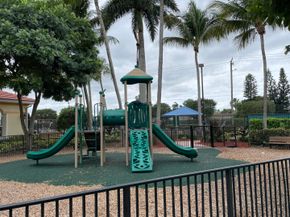 3121 N Evergreen Circle, Boynton Beach FL 33426