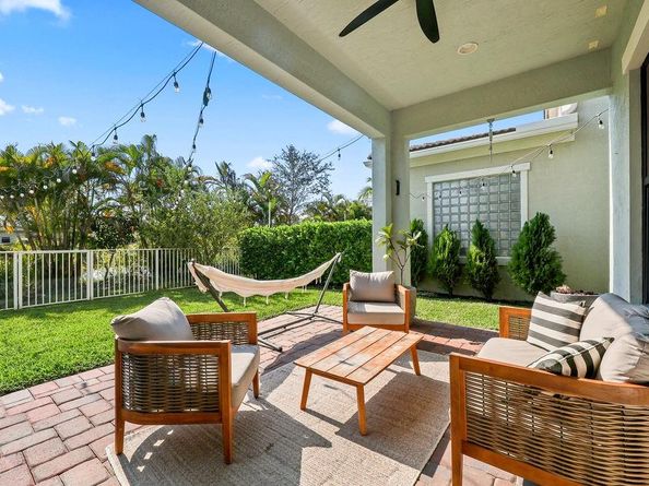 8560 NW 39 Court, Coral Springs FL 33065