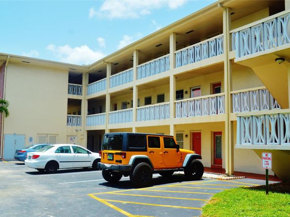 4770 NW 10th Ct 312, Plantation FL 33313