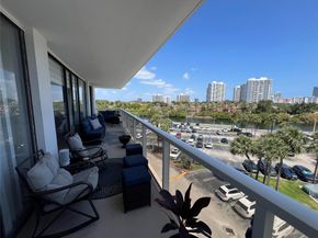 3731 N Country Club Dr 529, Aventura FL 33180