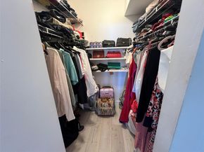 3731 N Country Club Dr 529, Aventura FL 33180