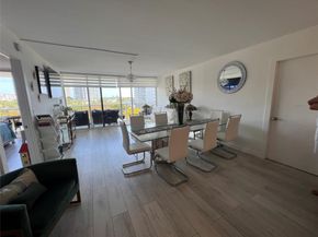 3731 N Country Club Dr 529, Aventura FL 33180