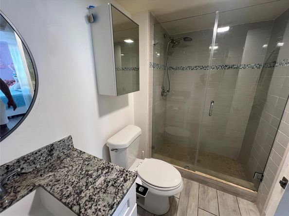 3731 N Country Club Dr 529, Aventura FL 33180