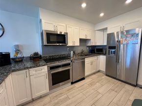 3731 N Country Club Dr 529, Aventura FL 33180