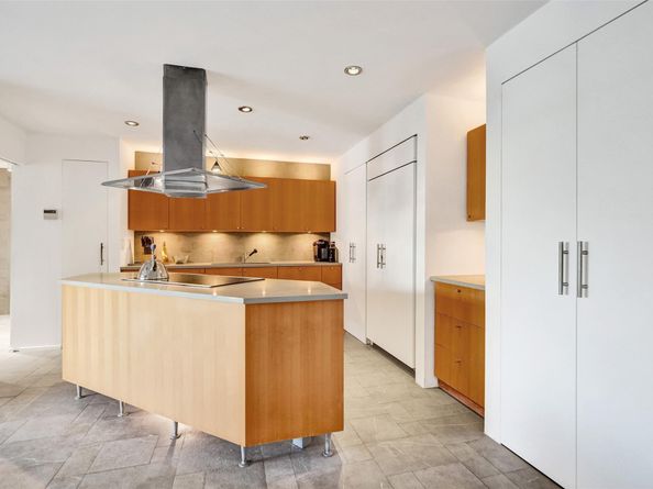 3000 NE 16th Ave D406, Oakland Park FL 33334