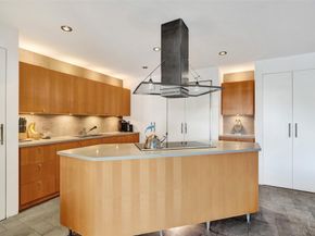 3000 NE 16th Ave D406, Oakland Park FL 33334