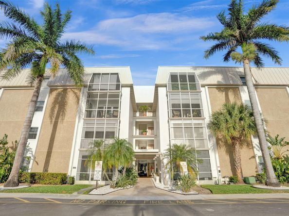 3000 NE 16th Ave D406, Oakland Park FL 33334