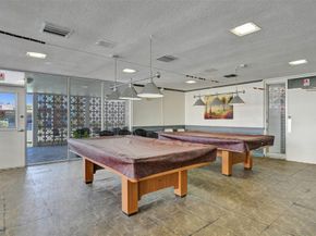 3000 NE 16th Ave D406, Oakland Park FL 33334