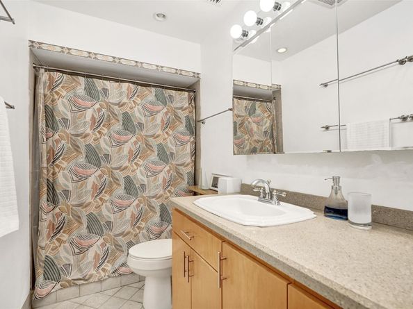 3000 NE 16th Ave D406, Oakland Park FL 33334