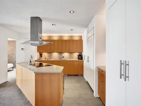 3000 NE 16th Ave D406, Oakland Park FL 33334