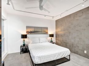 3000 NE 16th Ave D406, Oakland Park FL 33334