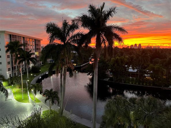 3000 NE 16th Ave D406, Oakland Park FL 33334