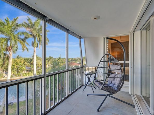 3000 NE 16th Ave D406, Oakland Park FL 33334