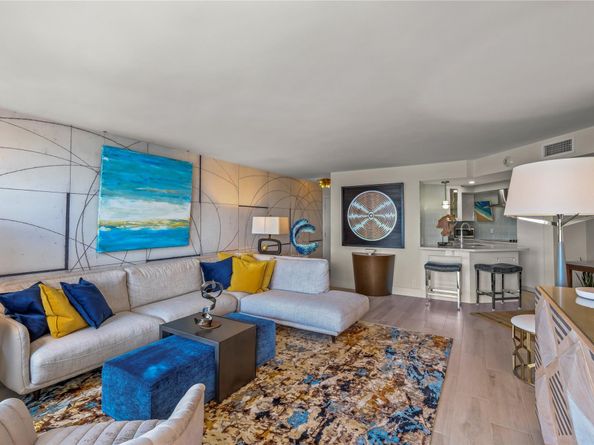 1 Las Olas Circle 503, Fort Lauderdale FL 33316