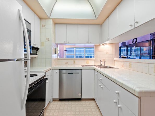 4010 Galt Ocean Dr 702, Fort Lauderdale FL 33308