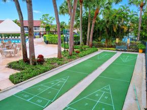 3399 Jog Park Drive, Greenacres FL 33467