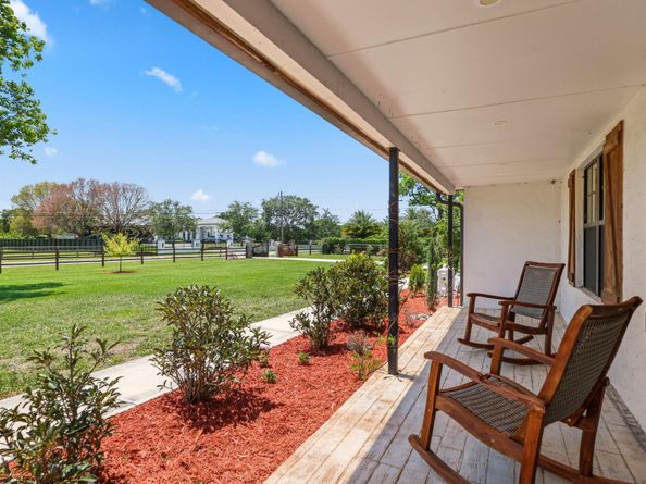 17531 SW 68th Ct, Southwest Ranches FL 33331