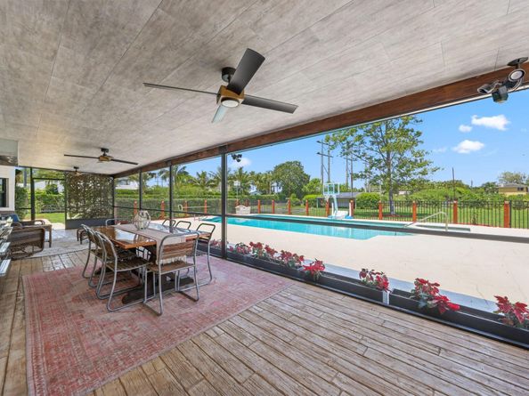 17531 SW 68th Ct, Southwest Ranches FL 33331