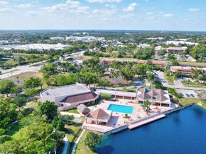 2750 Sunrise Lakes Drive W 108, Sunrise FL 33322